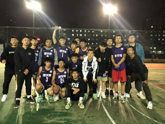 20211022 KY开元官网喜获西安航空学院第十二届“迎新杯”篮球赛亚军 (2)